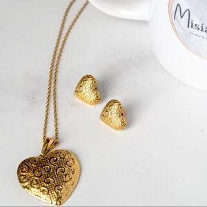 18k Gold Plated Heart Set